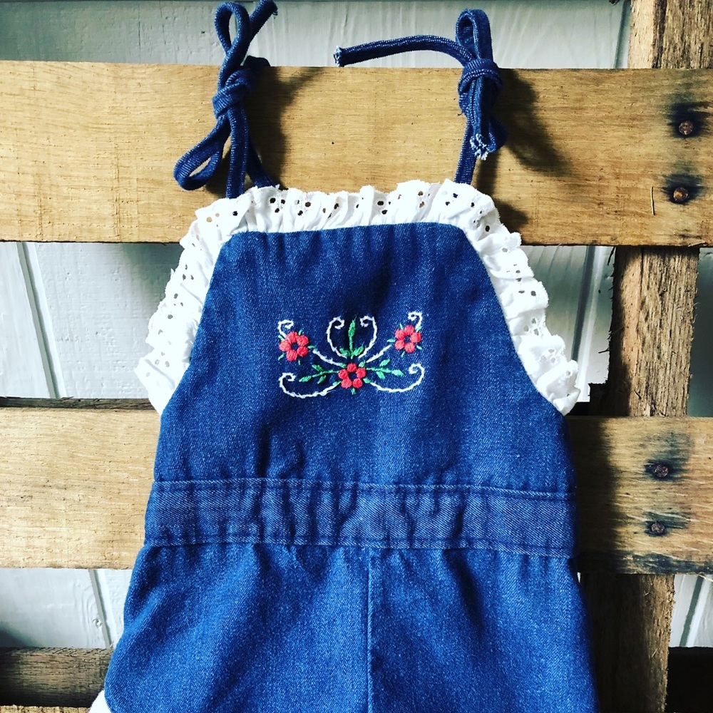 vintage 80’s denim romper Lace trim Tie shoulders